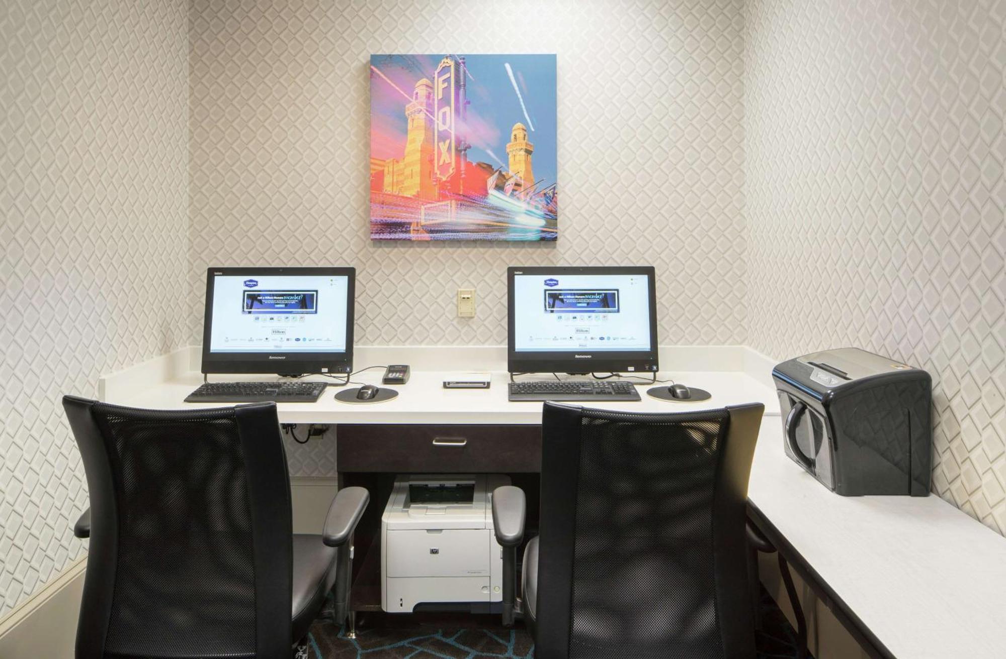 Hampton & Atlanta-downtown Hotel 3*